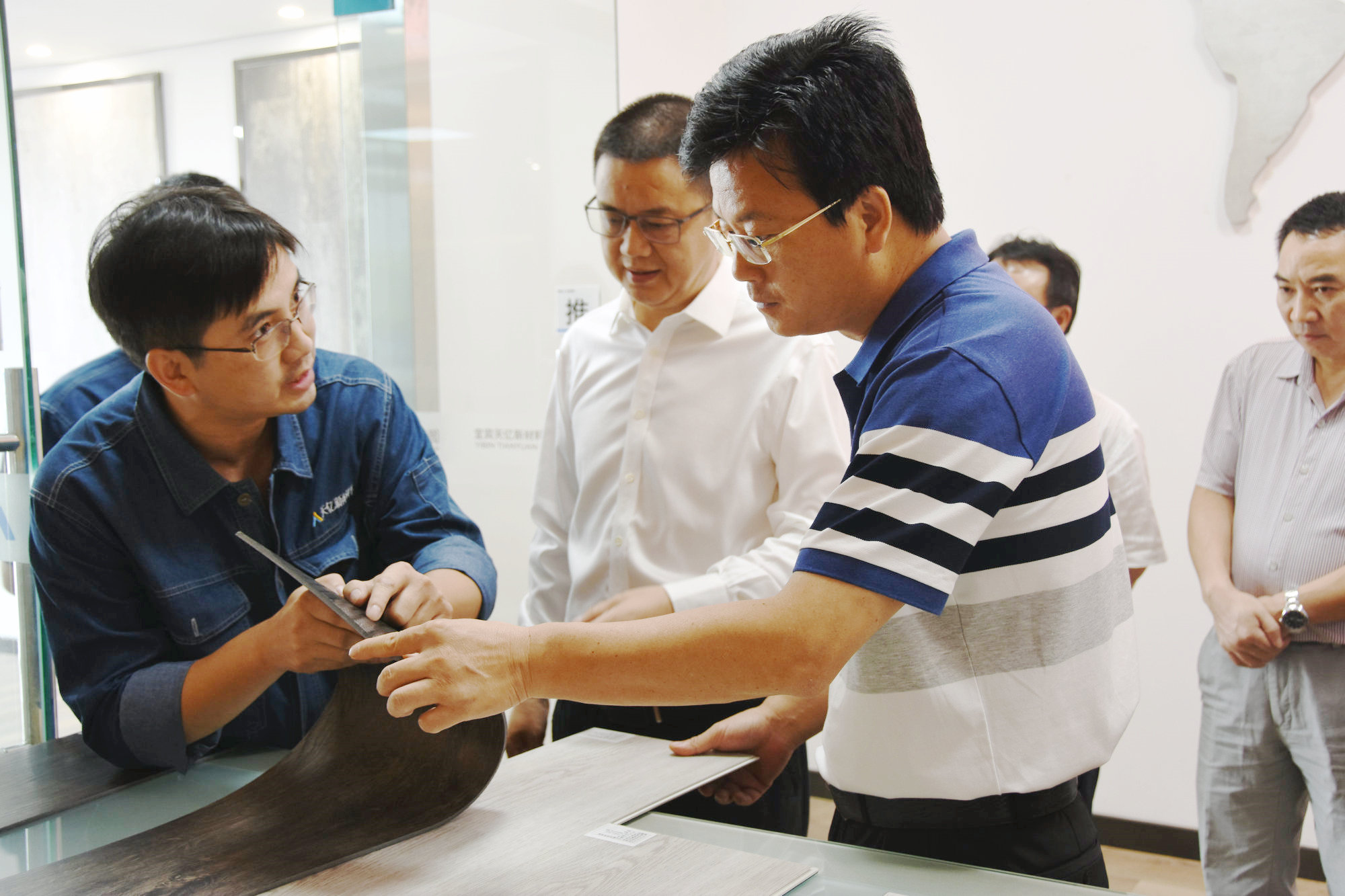 首页- 腾博会集团有限公司官方网站